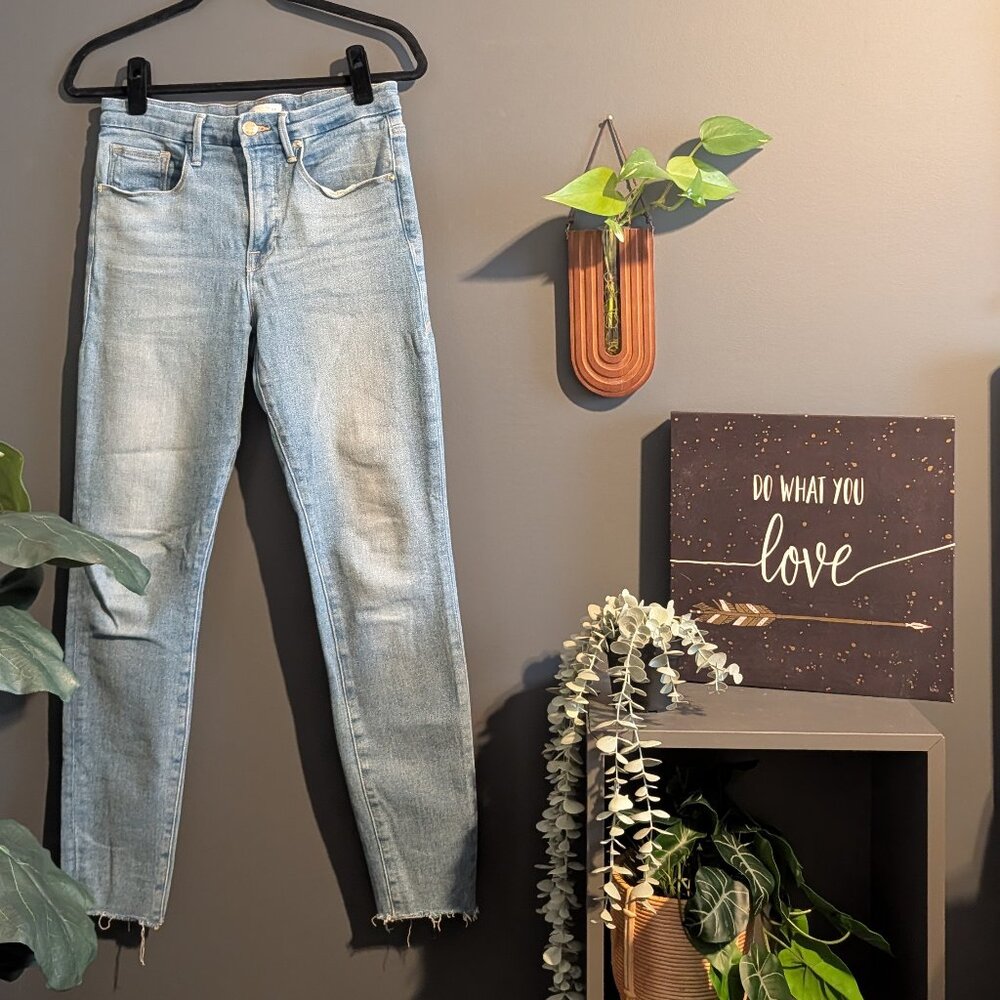 Good American Jeans Size 6 / 28 Slim Fit Denim